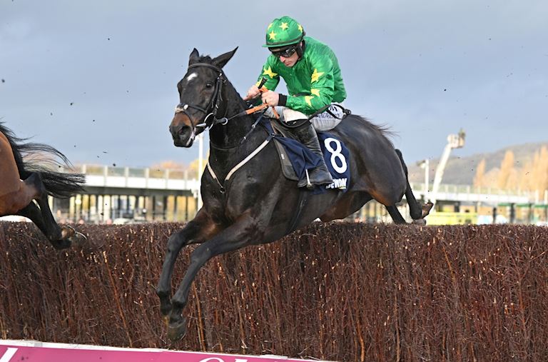 SEAN FLANAGAN TIMES IT PERFECTLY ON MALINA GIRL IN JEWSON HANDICAP CHASE TO CONTINUE CROMWELL’S FINE