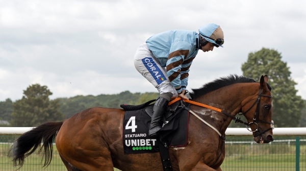 MICKEY BOWEN OUT TO MAINTAIN FAMILY TRADITION IN SATURDAY’S £100,000 UNIBET SUMMER PLATE
