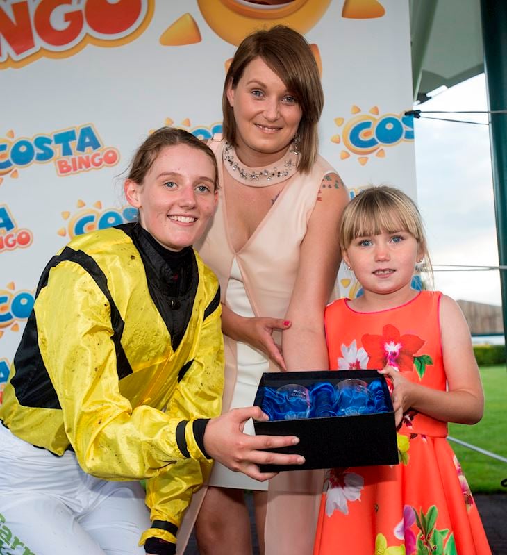 2017 Inspirational Lady Darcie Safill with mum Hayley and jockey Ella McCain.jpg