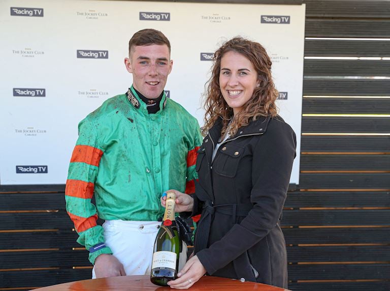 LEE COSGROVE 1ST WINNER.jpg