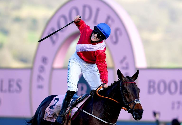 Gold_Cup_Winner_22 (2).jpg