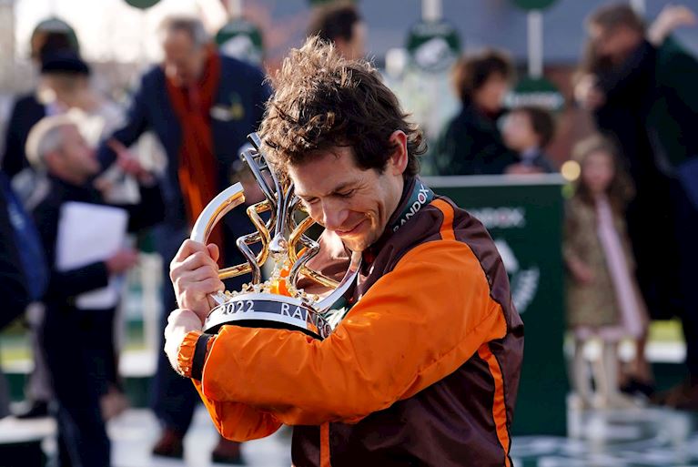 Grand_National_2022_Winner (1).jpg