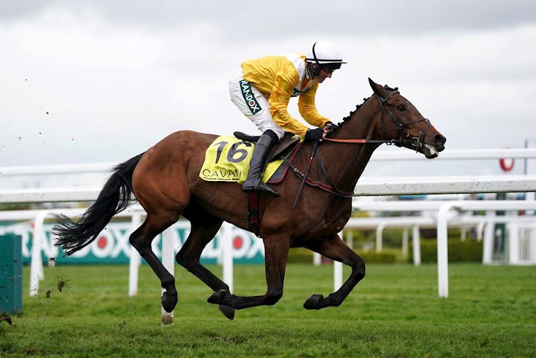 Race_6_Apple_Away.jpg