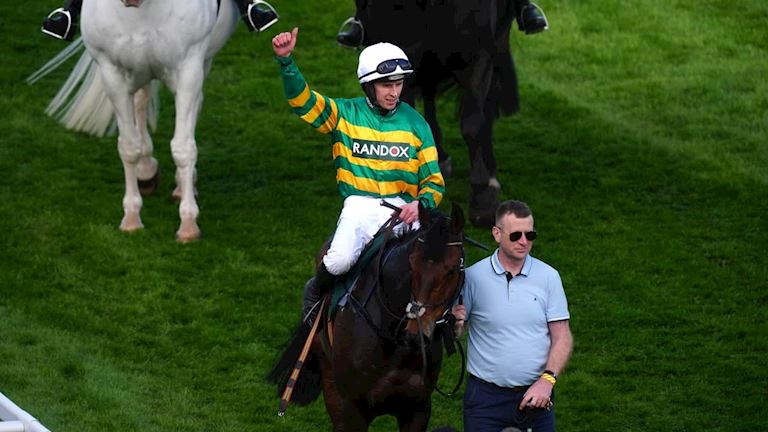 FOURTH RANDOX TOPHAM CHASE SUCCESS FOR WILLIE MULLINS AS GENTLEMAN DU MEE DEFIES BIG WEIGHT