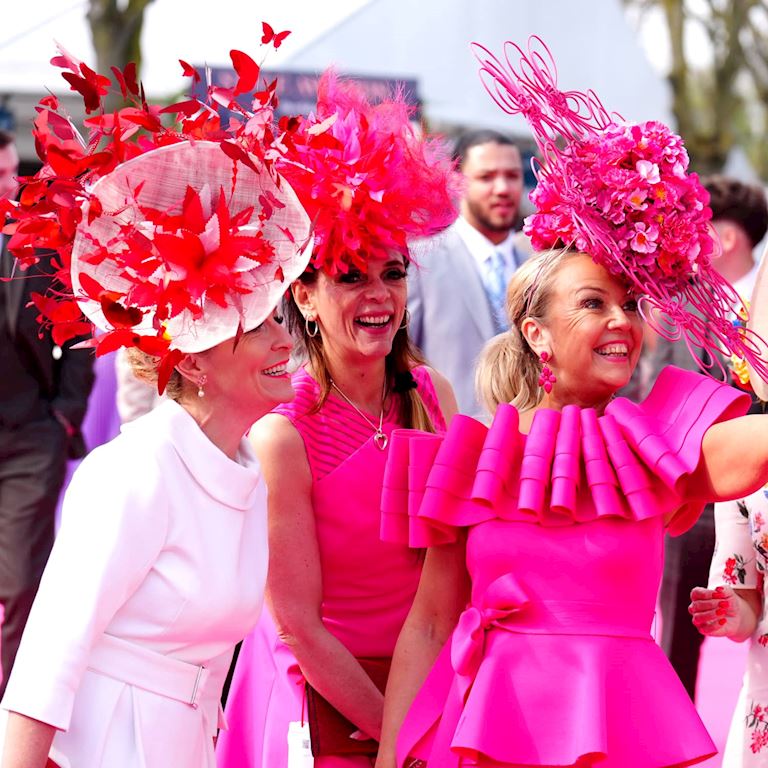Racegoers_Ladies day_ Dual content (1).jpg