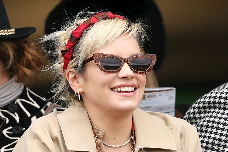 CHE-GOLD-CUP-DAY-LILY-ALLEN.jpg