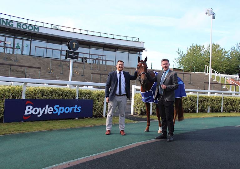 BoyleSports Aintree..jpg