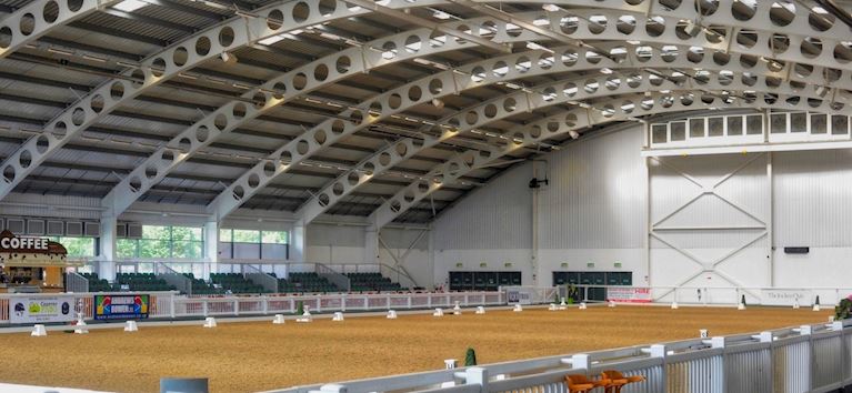 AINTREE_EQUESTRIAN_CENTRE.JPG