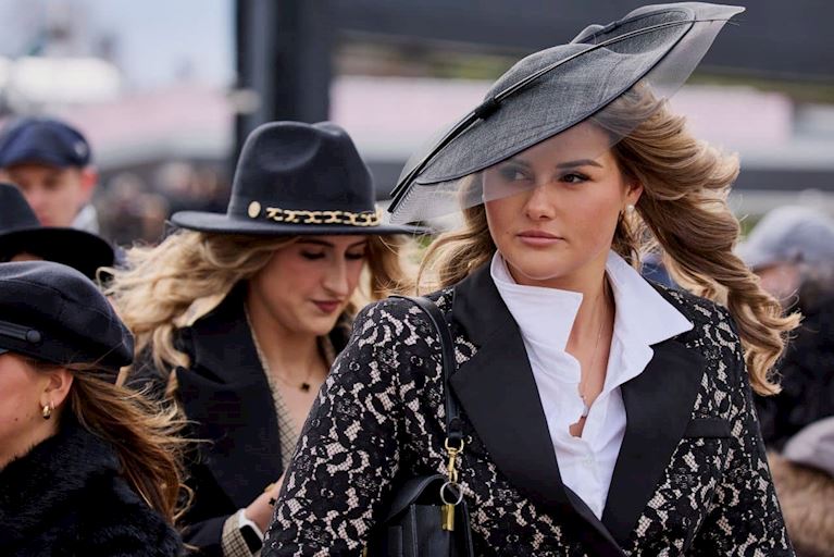 What to Wear to the November Meeting