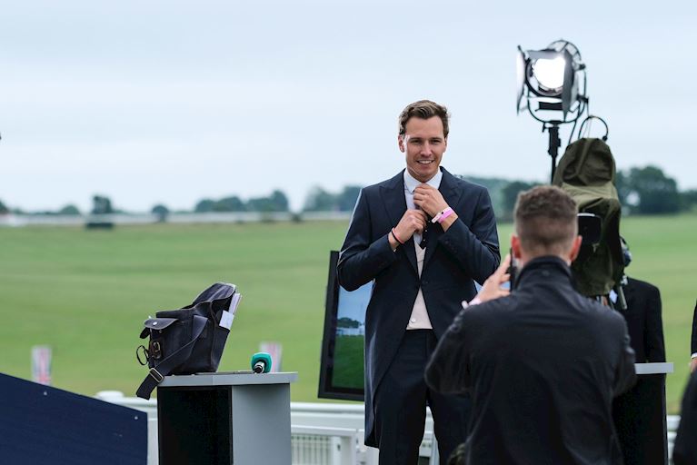 Oli Bell itv before racing.JPG