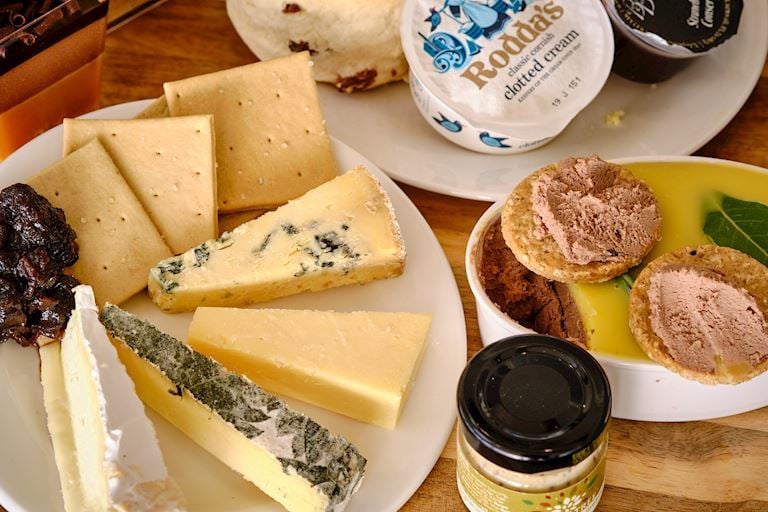 Cheese Chutney and pate.jpg