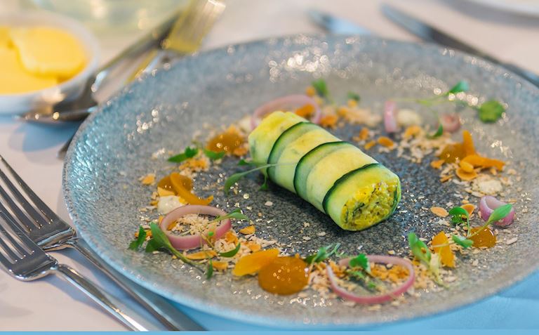 Epsom_Downs_The_Derby_Suit_Food.jpg