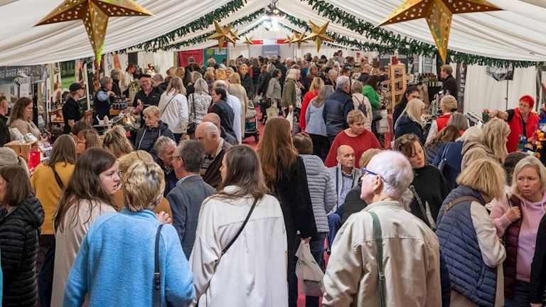 Christmasfair_MediaGallery (4).jpg