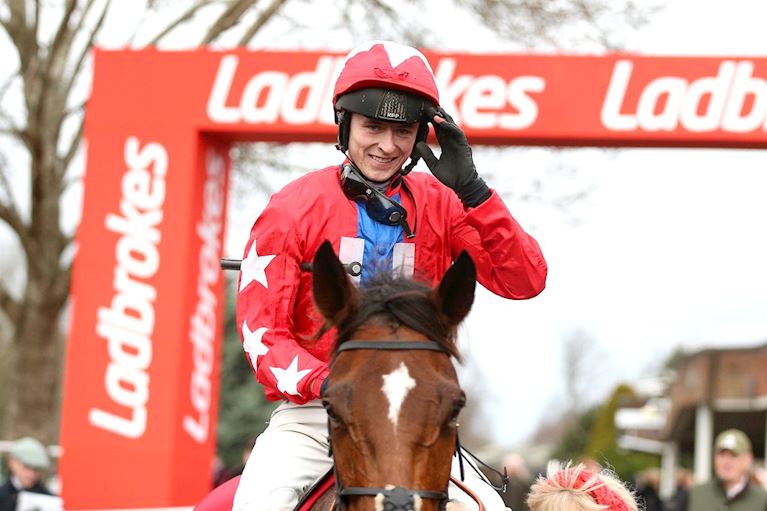 Editeur Du Gite_Desert_Orchid_Winner_2022.jpg