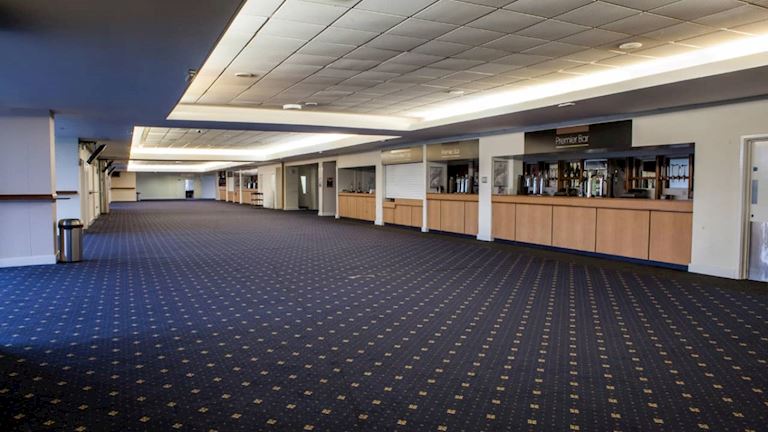 Kempton - Premier Suite 3 (1).jpg