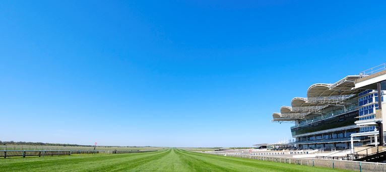 Newmarket_Racecourses (1).jpg