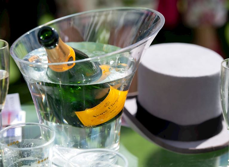 Bubbles & Wines for The Derby