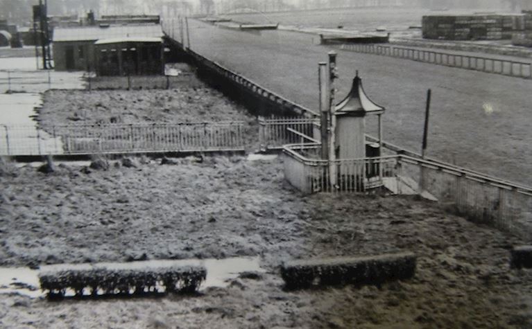 Haydock Park1.JPG