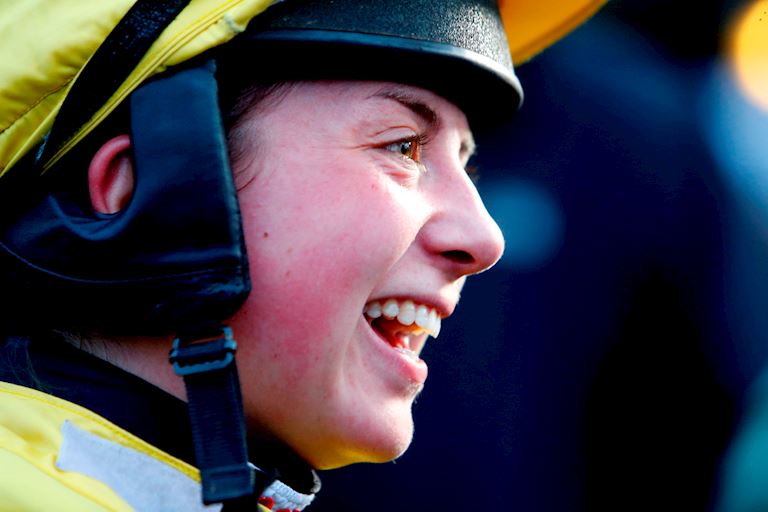 Bryony Frost forced to delay return to the saddle